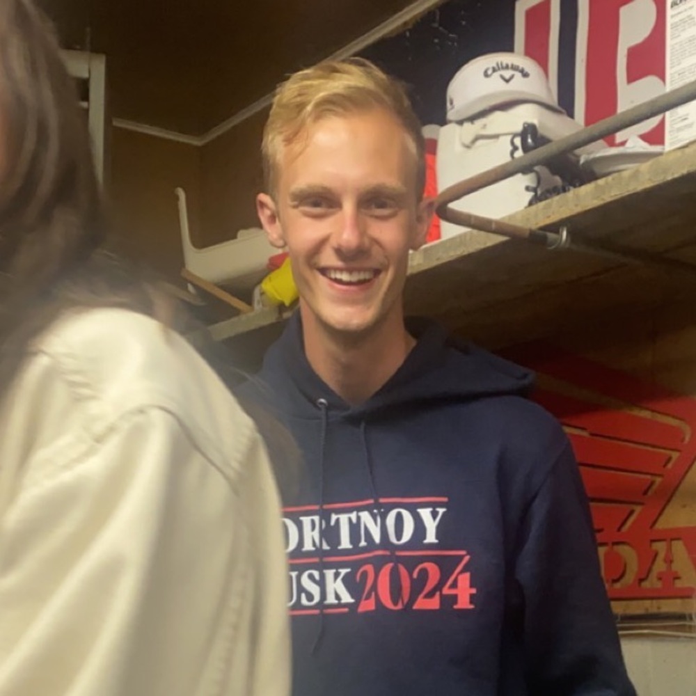 Meet your Posher, Landon